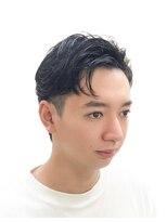 黄ぐまくん美容室 メンズ ショートレイヤー ツーブロック