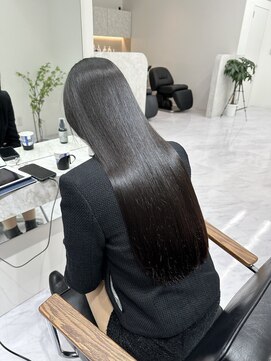 エレリー 静岡店(EleRe) EleRe 髪質改善/縮毛矯正/カラー/レイヤーカット