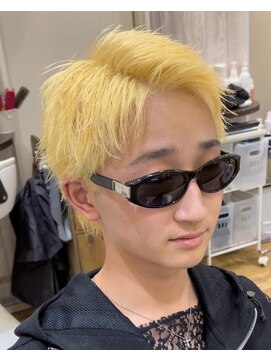 ルースト 京都四条大宮店(ROOST) 金髪ショート