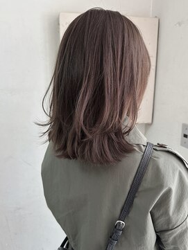 キャンバス バイ ネオリーブ 横浜西口(Canvas by neo.) ミディアムレイヤー レイヤーカット ブラウンベージュ 横浜