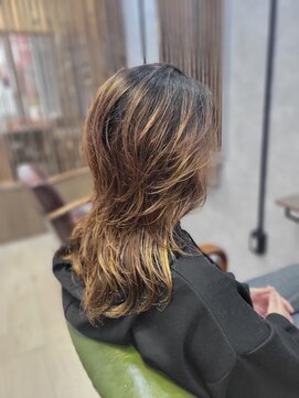 エミオ(emio) レイヤーカット