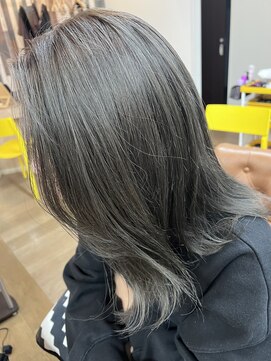 レオン(LEON) オリーブグレージュ ブリーチ１回～