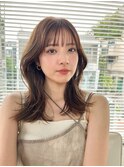 くびれレイヤーミディアム似合わせ顔周りカット顔まわりカット