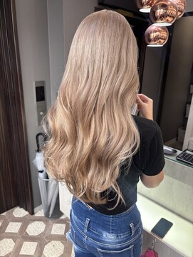 ジルバイジゼル(JILL by GiseL) ホワイトミルクティーベージュ