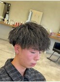 ツイストパーマ/MEN’S HAIR/刈り上げマッシュ