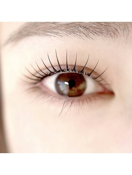 emmu by MERCI マツゲパーマ