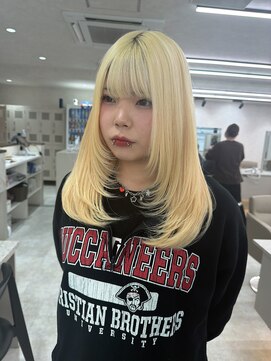 ツキ 横浜店(tuki) 横浜で叶えるハイトーンブロンドレイヤー