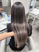 アンク クロス 関内店&nbsp;横浜ギャルスタイル☆グレー×ホワイト