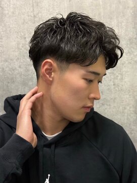 ヒロギンザ 六本木店(HIRO GINZA) ツーブロック/アップバング/ビジネスショート〈理容室〉