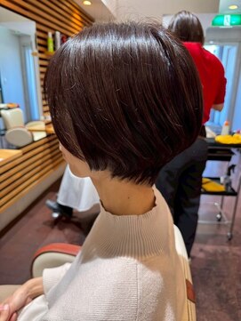 コンフェティ つばき山下通店(Confetti) ショートボブ