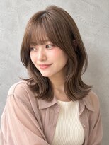 サニー(Sunny) ふんわりミディアム×シースルーバング×モカブラウン