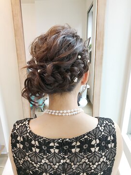 ロカット サロン(Roquat Salon) お呼ばれサイドアップ【ヘアアレンジ　立川/立川南/八王子】