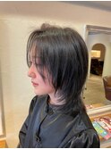 20代30代・ウルフ・無造作・ダークアッシュ・くびれウルフ