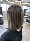ミルクティーベージュ