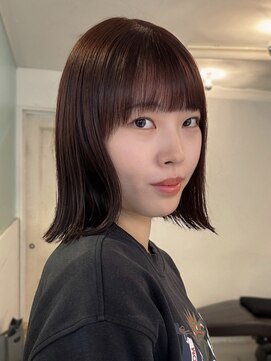 アンプラグド(unplugged) 外はねボブのオレンジブラウン