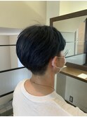 ブルーアッシュカラー×刈り上げマッシュ