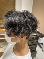 リボーン ビューティー リゾート 松戸店(re-born Beauty Resort) ベリーショートカルマパーマウルフアッシュブラック