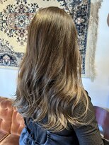 スタンダード(STANDARD)&nbsp;赤みを消して透明感をプラス！オリーブベージュカラー◎