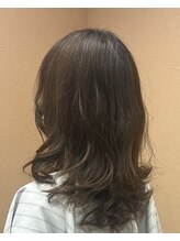 ウニカヘアデザイン(UNIkA HAIR design) セミロング　ローレイヤー