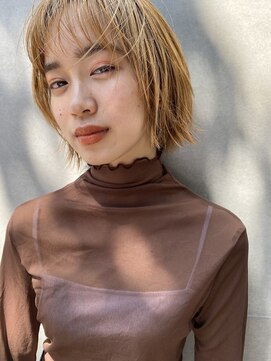 ベター(better) ライトベージュのカラーとレイヤーくびれボブがオシャレ可愛い