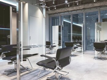 RETOUCH by fifth 銀座 メンズサロン【レタッチ バイ フィフス】