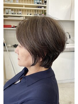 ハーツ(Heart's) 白髪ぼかし/イメチェンヘアスタイル/前髪カタログ/ショートボブ