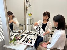 保護剤で頭皮を守って白髪染め/女性スタッフのみで相談しやすい