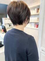 キャアリー(Caary) 福山Caary20代30代40代50代60代ショートボブ小顔補正立体カット
