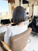 アルーナビューティデザイン&nbsp;アンブレラカラー×白髪ぼかし
