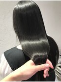 【横浜】鏡面のような艶髪◎髪質改善で極上黒髪美髪に