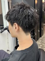 ビビッドオー(vivid/O)&nbsp;ツイストスパイラルにスパイキーショート