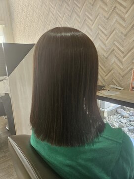 セッションパーゴ(SESSION PAGO) 夏の湿気対策！まとまる艶髪ストレート