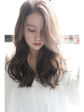 チョビー(Chobii) 表参道/グレージュ/小顔/デジタルパーマ/くすみベージュ/