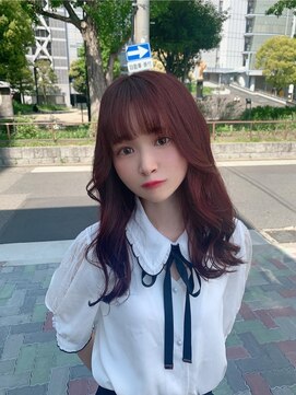 インク サカエ(inq sakae) ピンク系艶カラー×外国人風カット