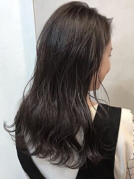 アレンヘアー 富士宮店(ALLEN hair) アディクシーで作る☆黒髪アッシュとラフウェーブ