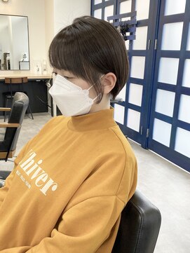 ジーニー 横浜(giinii) 大人可愛い20代30代丸みショート_マッシュバング【横浜】渋谷