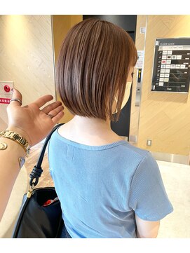 カミエ(kamie) ＊ミルクティーベージュ ボブ ケアブリーチ ダブルカラー 三宮