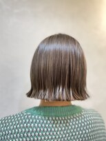 フラット 千葉(Flat.)&nbsp;ミニボブ/アッシュグレージュ【千葉】