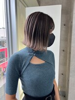 イキ 表参道(iki omotesando)&nbsp;モード/無造作ウェーブ/大人ガーリー[表参道駅]