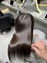 ロンドメリア 天神大名店(Lond Melia)&nbsp;★グレージュカラー斜めバングデザインカラーシルキー ベージュ