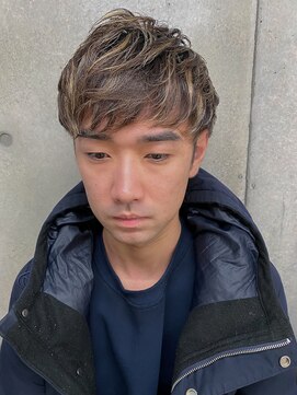 エウペ 渋谷(WEUPE) 束感/波巻き/ハイライト/マッシュパーマ