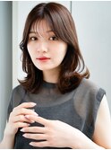 流し前髪薄めバングロングレイヤーカットウルフパーマ大人女子