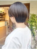 ショート 顔周りカット ブラウンベージュ 30代40代 艶感