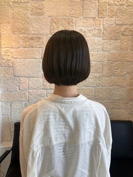 ヴァン カウンシル 川口店(VAN COUNCIL) 大人かわいいショートボブ×うる艶インナーカラー レッド2