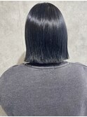 黒髪ブルーブラックタッセルボブ