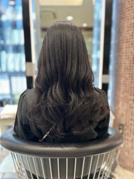 アピッシュ ギンザ(apish ginza) コテ巻きパーマ/ロングパーマ/デジタルパーマ/韓国風パーマ