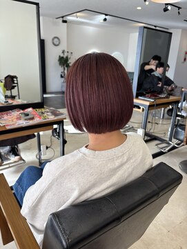 リリス(Lilith) 暖色系ボブ