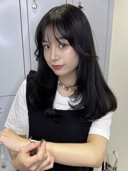 ジゼル 梅田(GiseL)の写真/【レイヤーカット】顔まわりを彩るレイヤーが大人気♪骨格に合わせ小顔見え*［フェイスレイヤー/髪質改善］