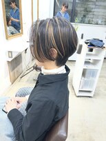 レゴリス 自由が丘(Regolith)&nbsp;ハイライト×丸みショート