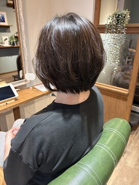 トリコ プラス 本八幡店(TORICO plus) 軽やかショートボブ